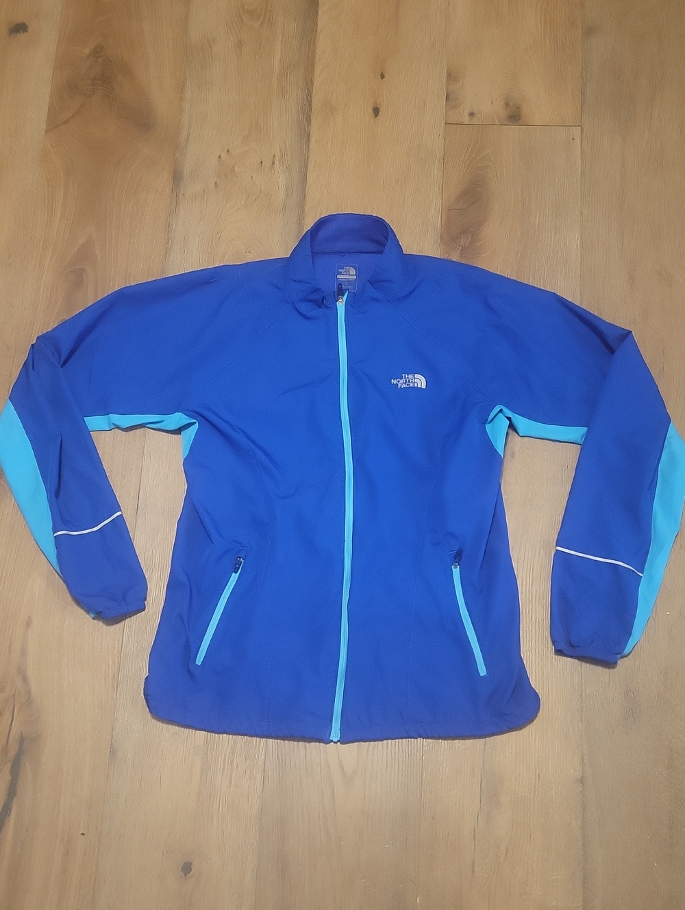 The North Face Royal Blue Windbreaker with Light Blue Accents Large